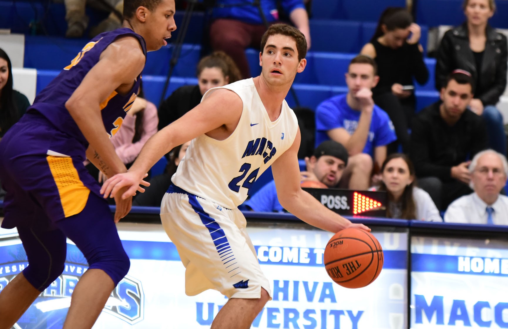 Jeffrey Owen Jeffrey Owen playing basketball